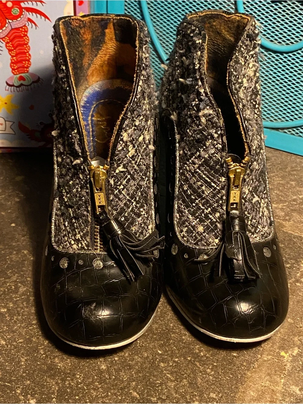 Irregular Choice BEES KNEES black/white tweed/leather booties,EUC,damaged box 8